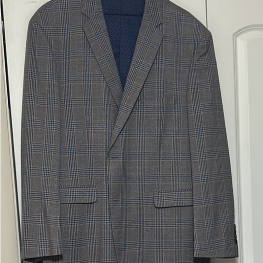 Crown & Ivy Men's Blue and Gray Checkered Blazer